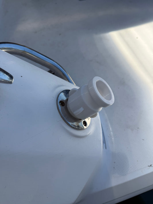 Pump out connector