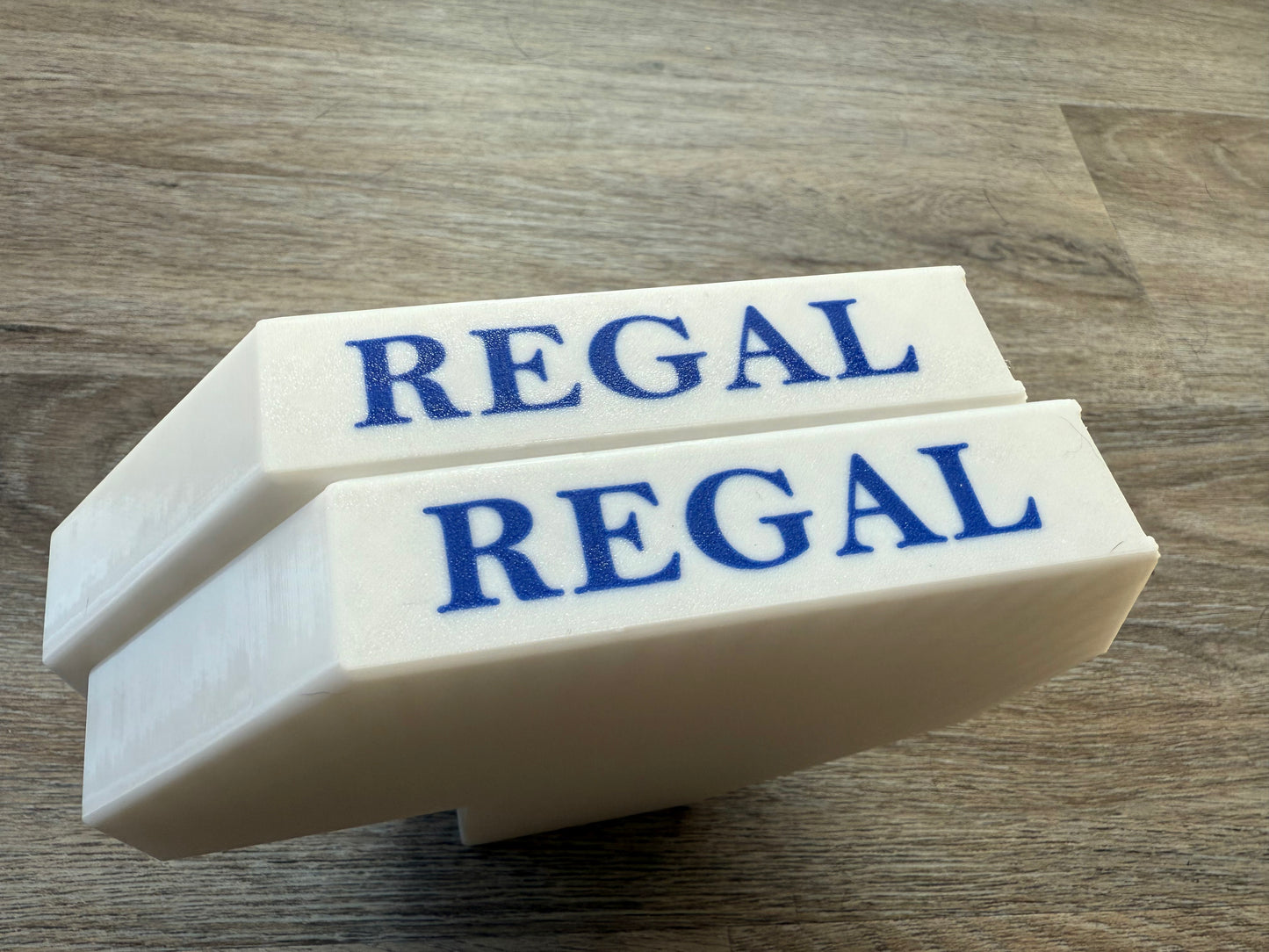 Regal 26 xo seat blocks